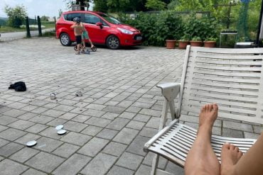 Lečin namaz s konopljinimi semeni.